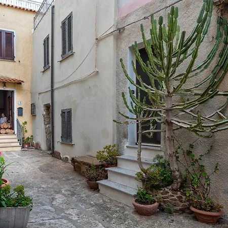 Sardinia Re - Casa Bellavista Panoramic View Διαμέρισμα *